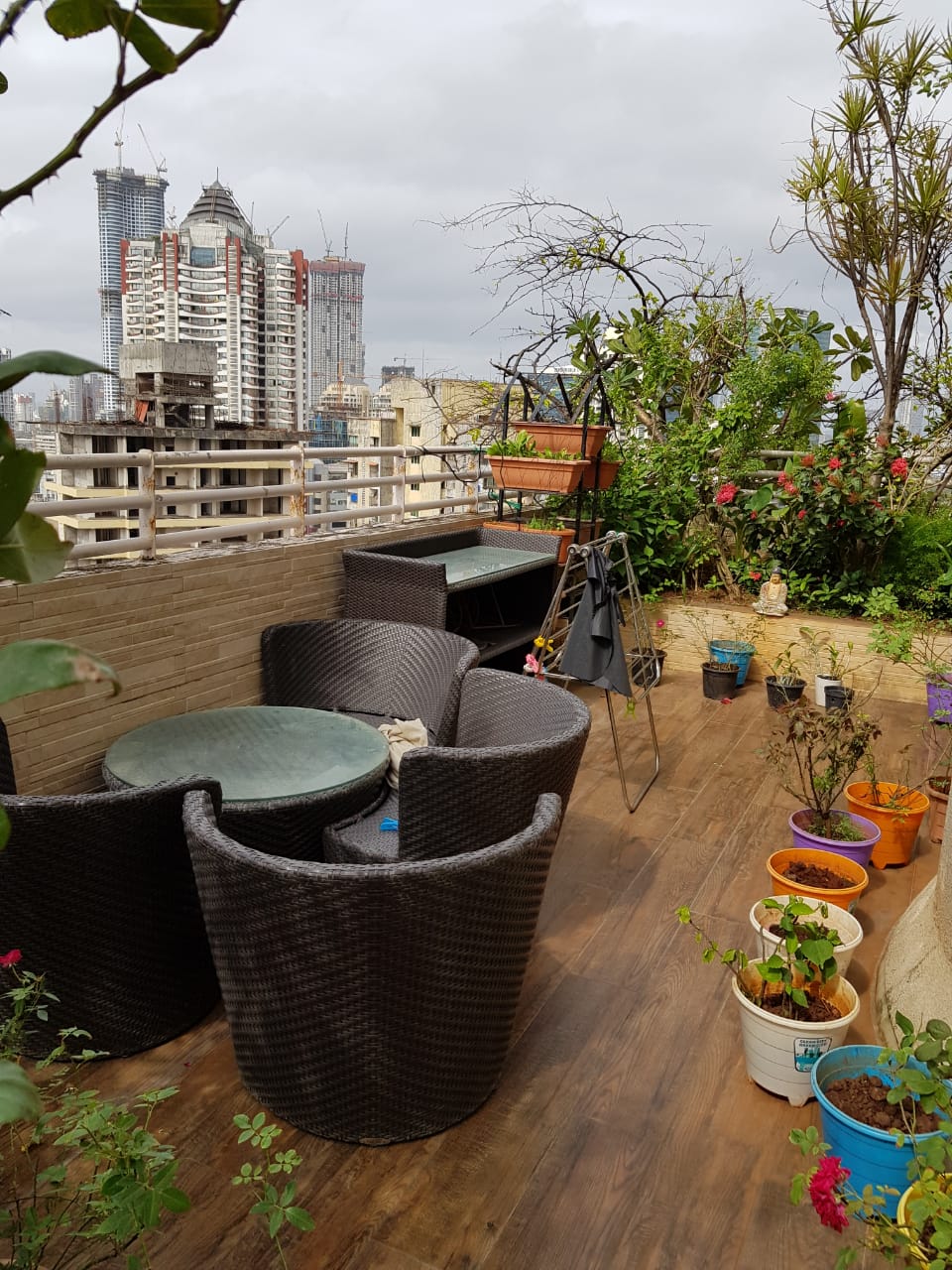 4 BHK Fully Furnished in Lady Ratan Tower , Worli